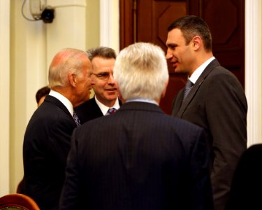 Vice President Joe Biden at a Meeting with Ukrainian Legislators, April 22, 2014 (13982343154) photo