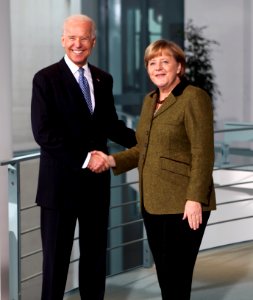 Vice President Joe Biden and German Chancellor Angela Merkel shake hands (8447917246)
