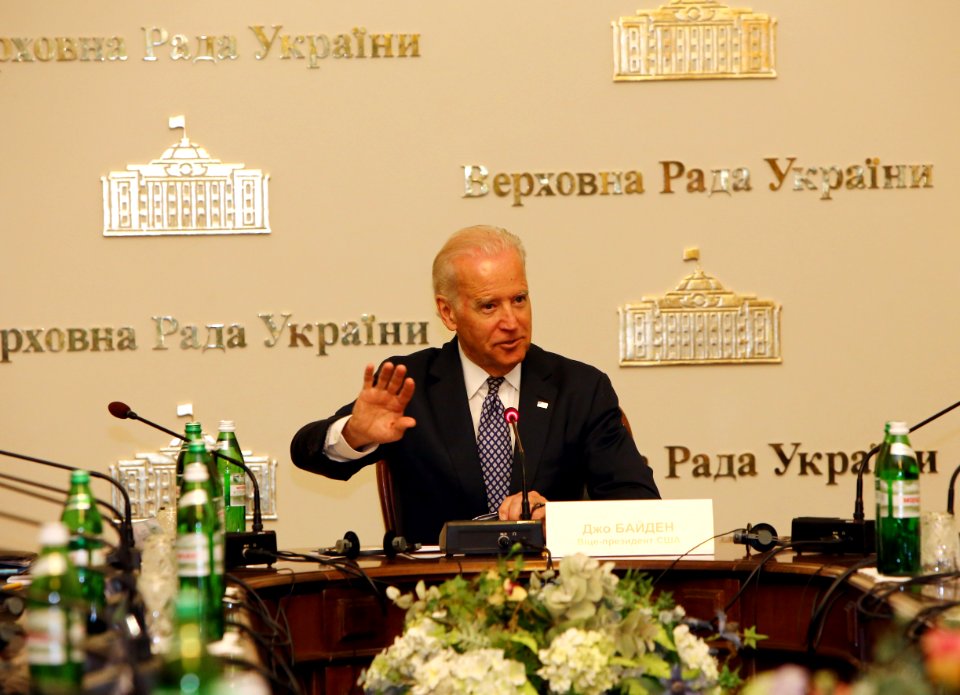 Vice President Joe Biden at a Meeting with Ukrainian Legislators, April 22, 2014 (13982348984)