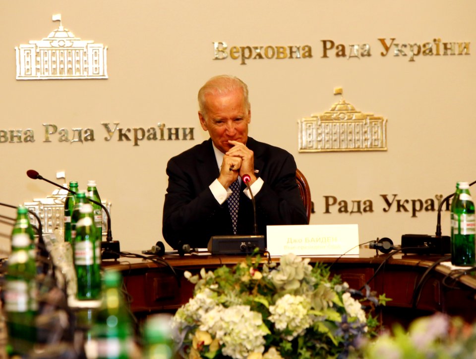 Vice President Joe Biden at a Meeting with Ukrainian Legislators, April 22, 2014 (13981922555)