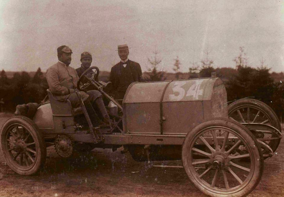 Vicenzo Lancia sur Fiat (Circuit des Ardennes 1904)