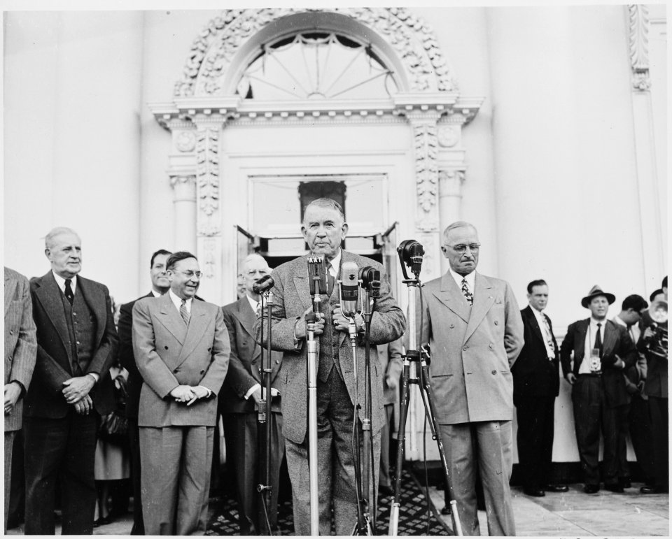 Vice President-elect speaking into microphones on the front porch of the White House. President Harry S. Truman... - NARA - 199949
