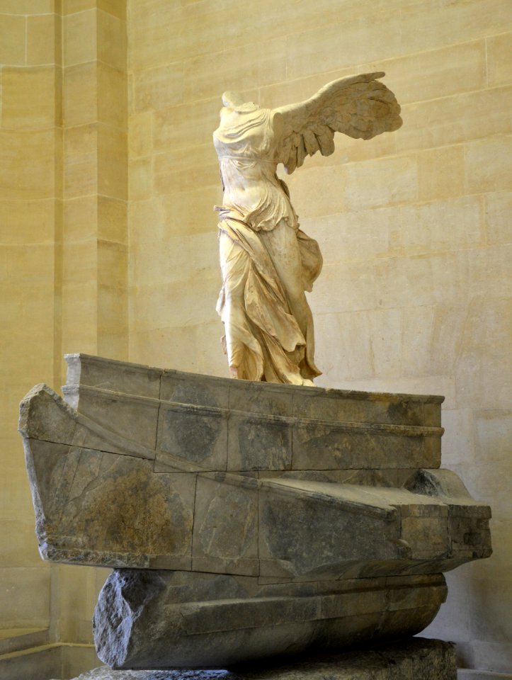 Victoire de Samothrace - Musee du Louvre - 20190812