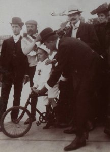 Victoire finale de Garin dans le Tour de France 1903 (au Vélodrome)