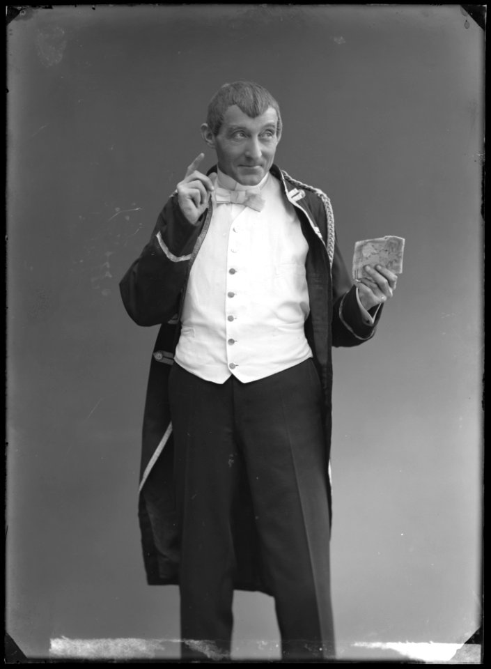 Victor Lundberg in Firman Théodore & Co at Vasateatern 1910 - SMV - GL146
