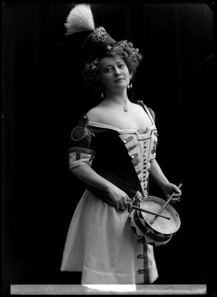 Victoria Strandin in the ballet Dockféen at Kungliga Operan 1909 - SMV - GS083