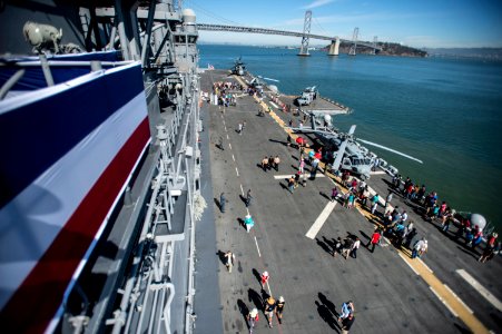 Visitors tour USS America during San Francisco Fleet Week 141013-N-LD343-012