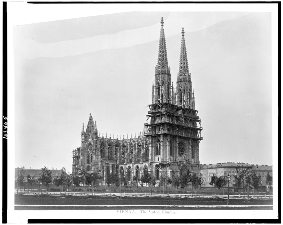 Vienna. The Votive Church LCCN91732190