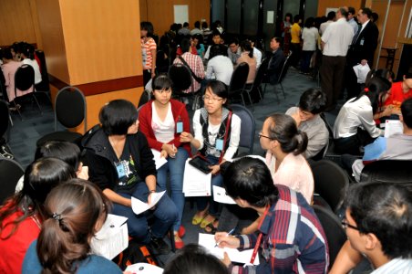Vietnamese university students join the Business Plan Mashup exercise (8198211479)