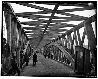 View across Chain Bridge over the Potomac04113v photo