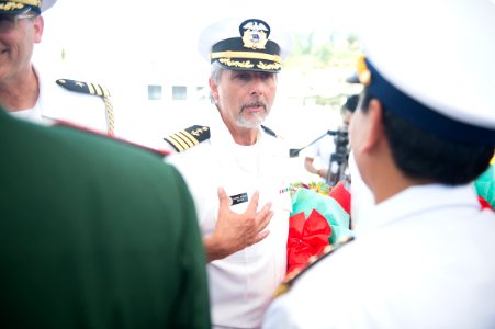 Vietnam welcome reception 150817-N-MK341-108