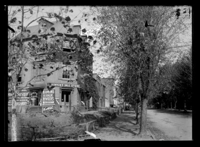 View looking North on 4th Street, S.E., at Virginia Avenue showing the neighborhood Hawkins' Drug Store on the corner LCCN2016647063 photo