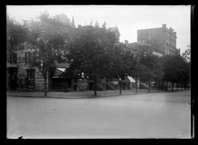 View of 13th Street, East side, looking South from H Street with Carter's Paint Store on the corner LCCN2016646862