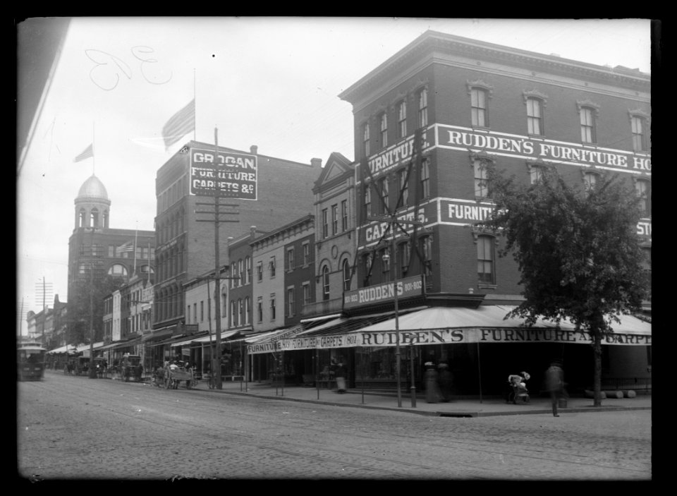 View of 7th Street, N.W., East side, looking North from H Street LCCN2014646497