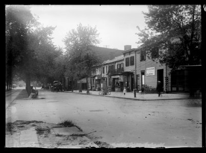 View of New York Ave., N.W., North side, looking West from 12th Street LCCN2016646092