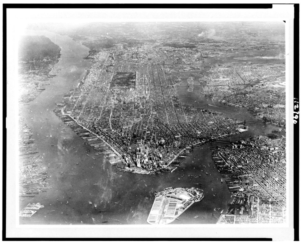 View of New York City from two miles in the air LCCN95501334