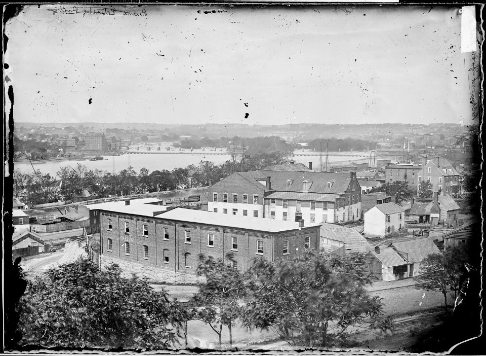 View of Richmond, Va. from Rocketts, April 1865 - NARA - 528964