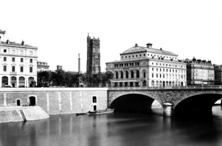 View of the Pont au Change and the buildings on Place du Chatelet, with the Tour Saint-Jacques in the background