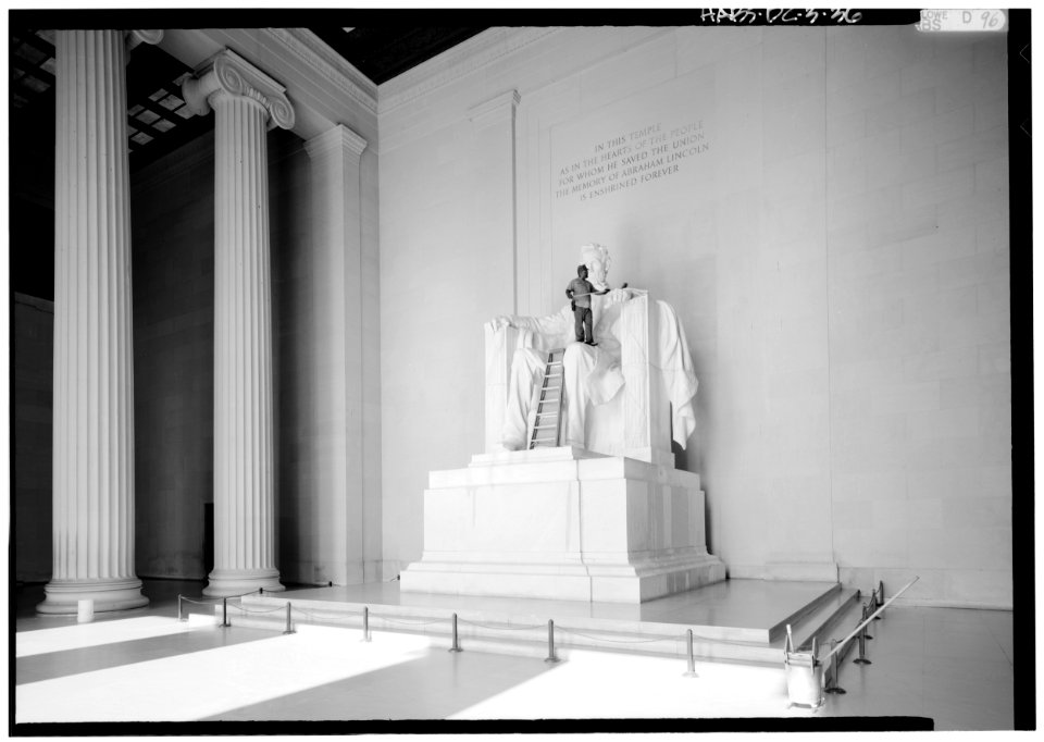 View of the Lincoln Statue being cleaned-