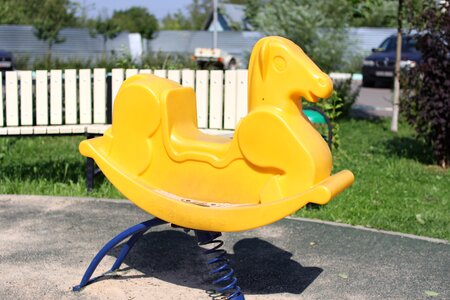 Outdoors seat swing