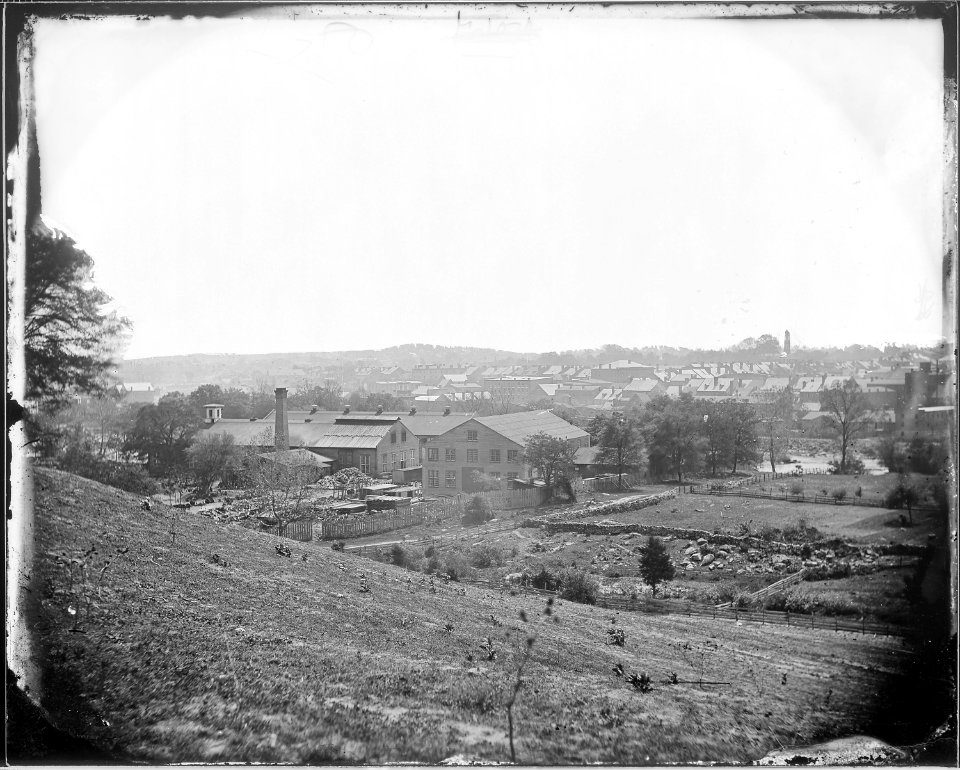 View of Town. (Petersburg, Va.) - NARA - 524503