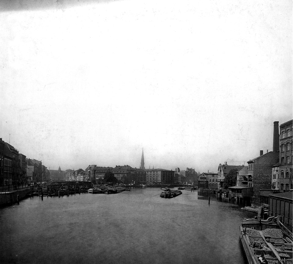 View on Spree Island from Waisenbrücke, Berlin 1905