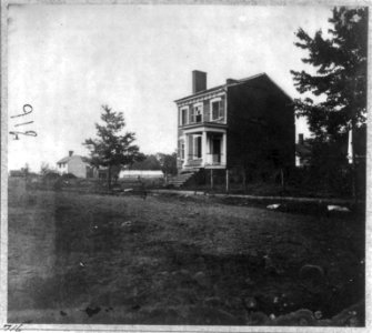 Views in Fredericksburg, Va., showing destruction of houses by bombardment on Dec. 13, 1862 LCCN2006675488
