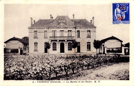 Vignonet - Mairie et écoles