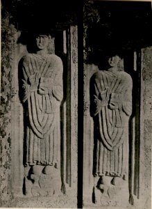 Viktring, Grabschrift an der Aussenmauer der Apsis. (BildID 15510152)