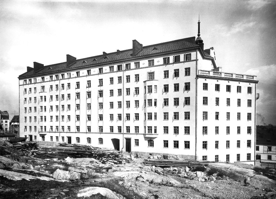 Vilhonvuorenkuja 20-Vilhonvuorenkatu 7-9 Marjatan talo - N25863 (hkm.HKMS000005-km003ir1)