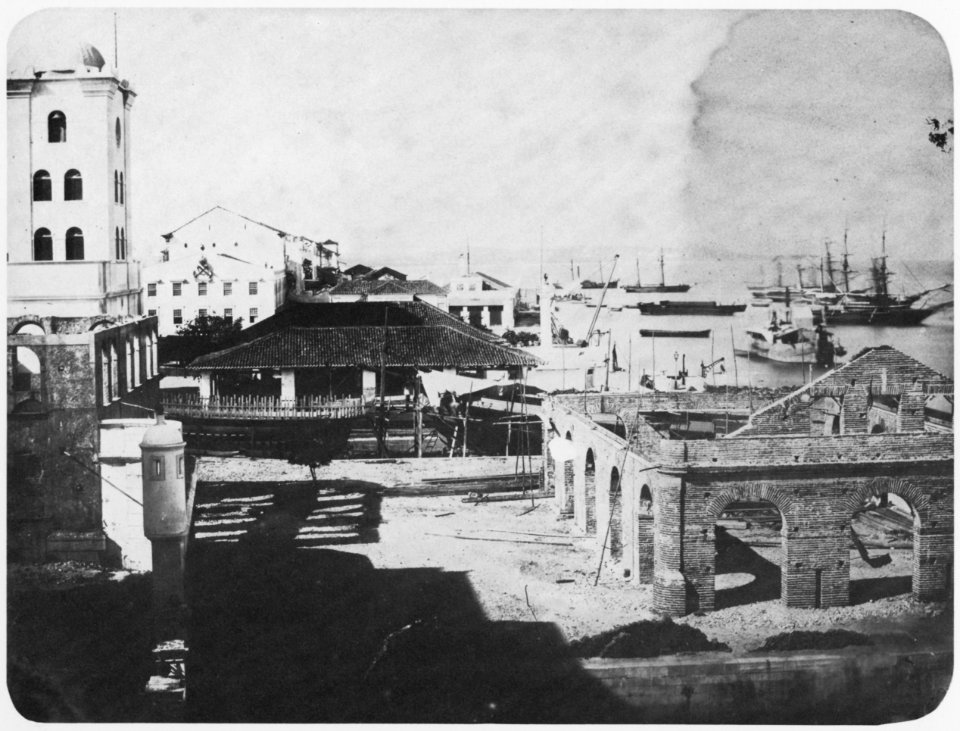 Vilela, Joao Ferreira - Der Hafen von Recife mit dem Malakoff-Turm und dem Marinearsenal (Zeno Fotografie)