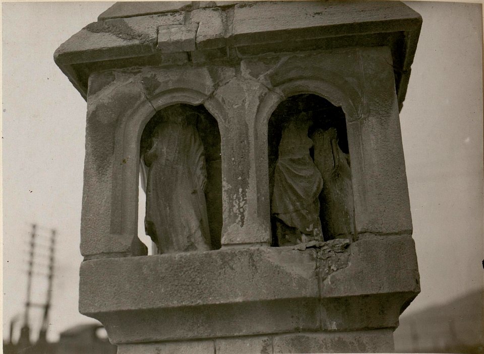 Villach, Gothisches Wegkreuz an der Strasse nach Seebach. Detail. (BildID 15510173)