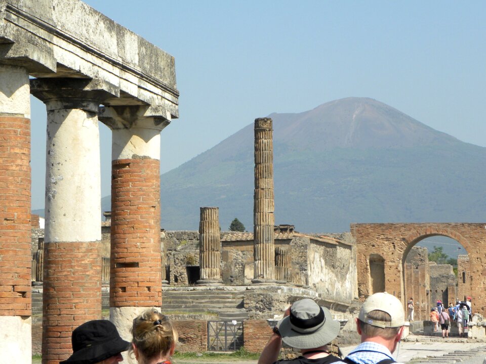 Roman archaeology naples