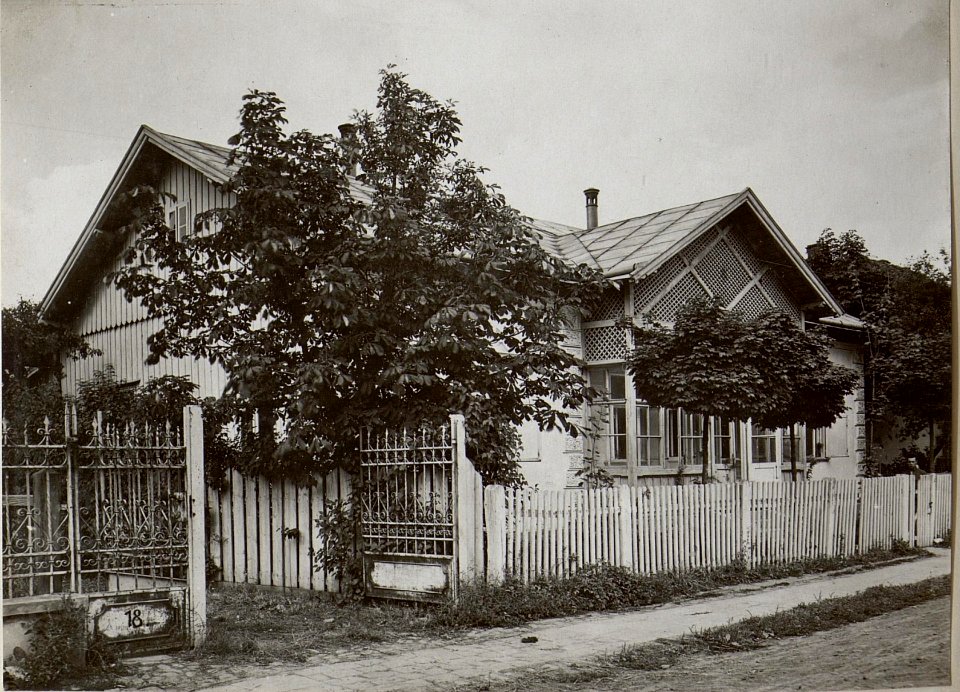 Villa Sr.Majestät in Kolomea (BildID 15653503)