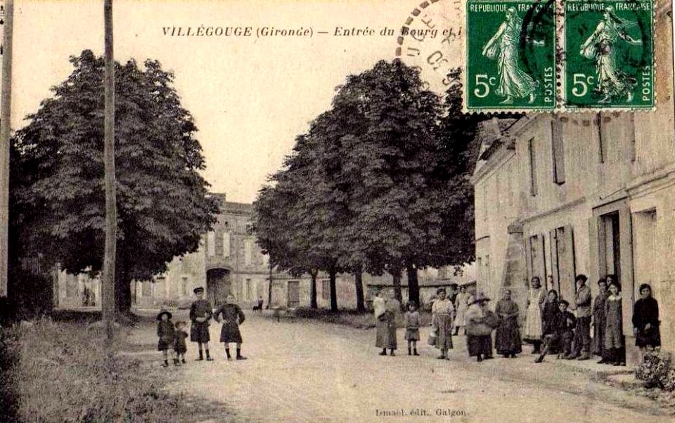 Villegouge - bourg 1