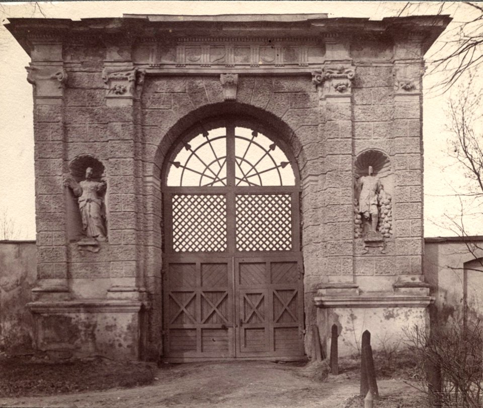 Vilnia, Antokal, Sapieha, Brama. Вільня, Антокаль, Сапега, Брама (J. Bułhak, 1912)