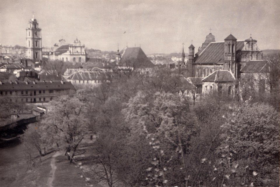 Vilnia, Bernardynskaja-Śviatoha Michała. Вільня, Бэрнардынская-Сьвятога Міхала (J. Bułhak, 1921-39)