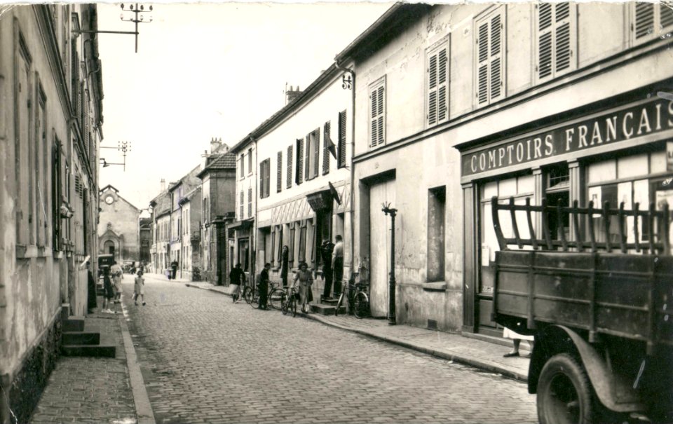 Villetaneuse rue Roger Salengro