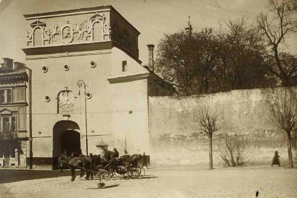 Vilnia, Bazylanskaja, Vostraja Brama. Вільня, Базылянская, Вострая Брама (J. Bułhak, 1920-29)