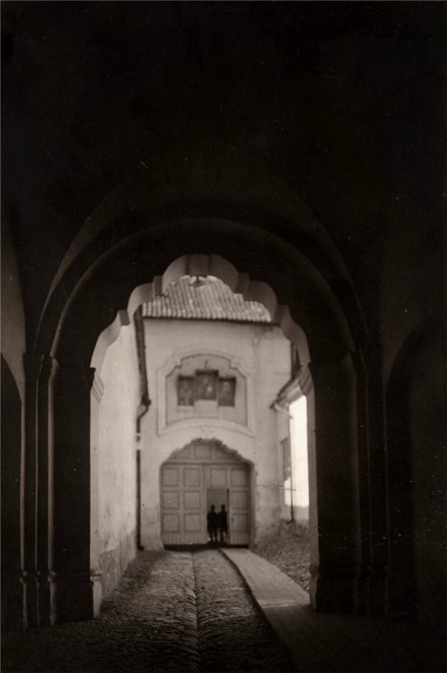 Vilnia, Bazylanski, Brama. Вільня, Базылянскі, Брама (J. Bułhak, 1917-19)