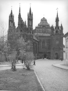 Vilnia, Bernardynskaja, Śviatoj Hanny-Śviatoha Franciška. Вільня, Бэрнардынская, Сьвятой Ганны-Сьвятога Францішка (H. Poddębski, 1937) (3)