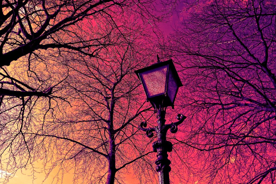 Retro light streetlight