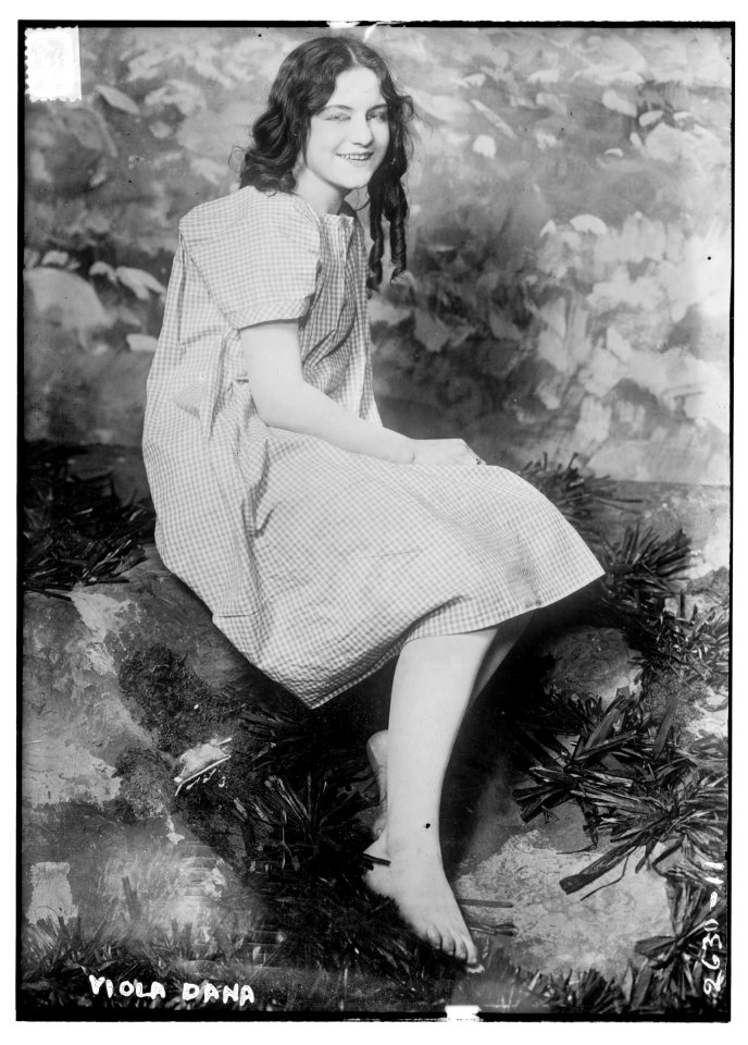 Viola Dana LCCN2014692490