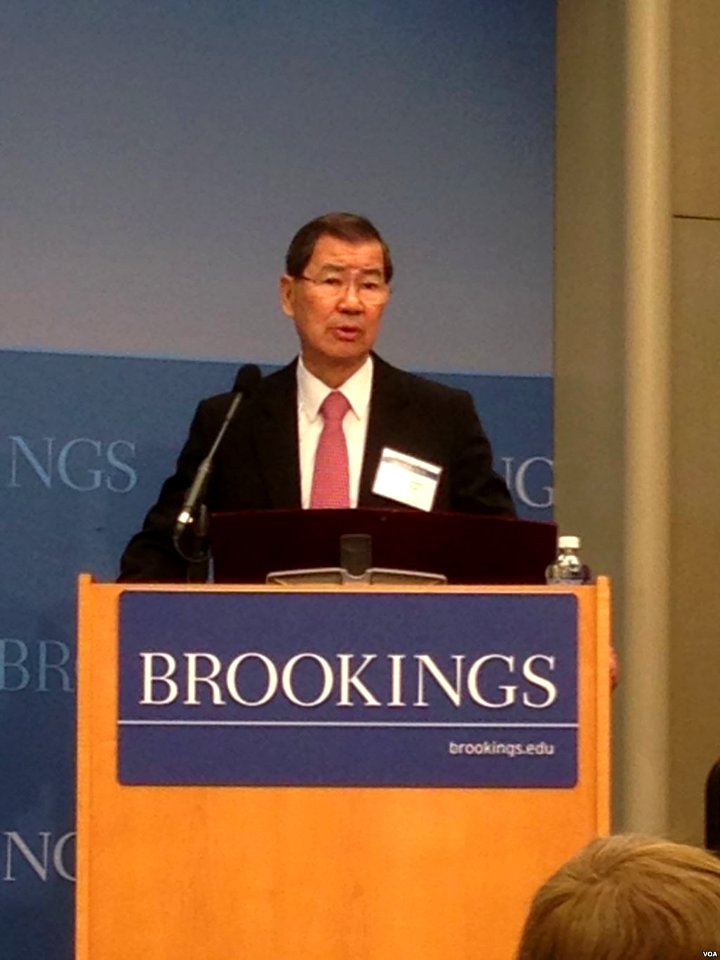Vincent Siew from VOA