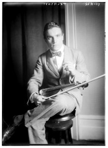 Violinist Emil) Telmanyi LCCN2014713406