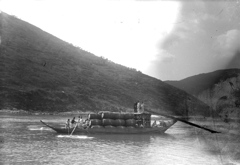 Vinho do Porto - barco rabelo no Douro