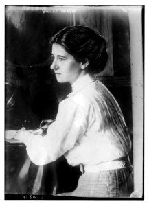 Violet Oakley LCCN2014686481