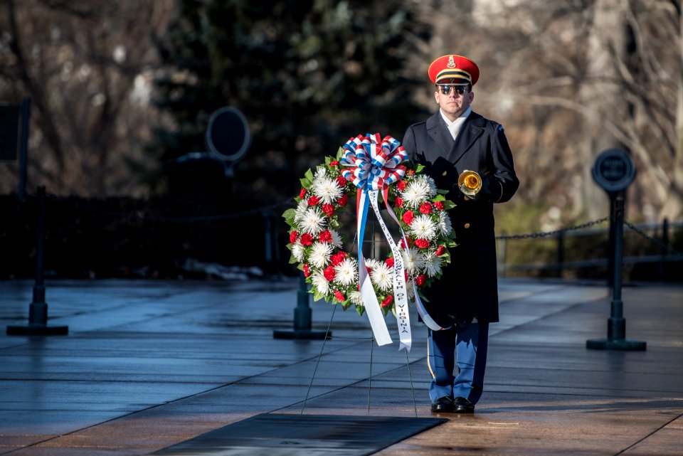 Virginia Governor Terry McAuliffe Lays a Wreath at the Tomb of the Unknown at Arlington National Cemetery (39589930432)
