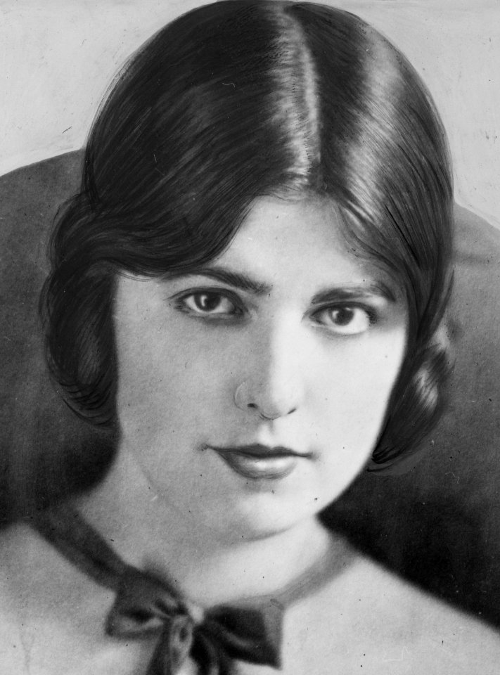 Virginia Rappe, head-and-shoulders portrait) - Hoover LCCN2006686217 (cropped) (cropped)