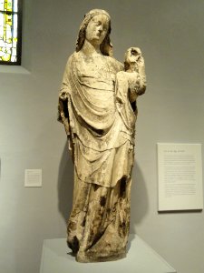 Virgin and Child, France (Lorraine), c. 1350 - Nelson-Atkins Museum of Art - DSC08358